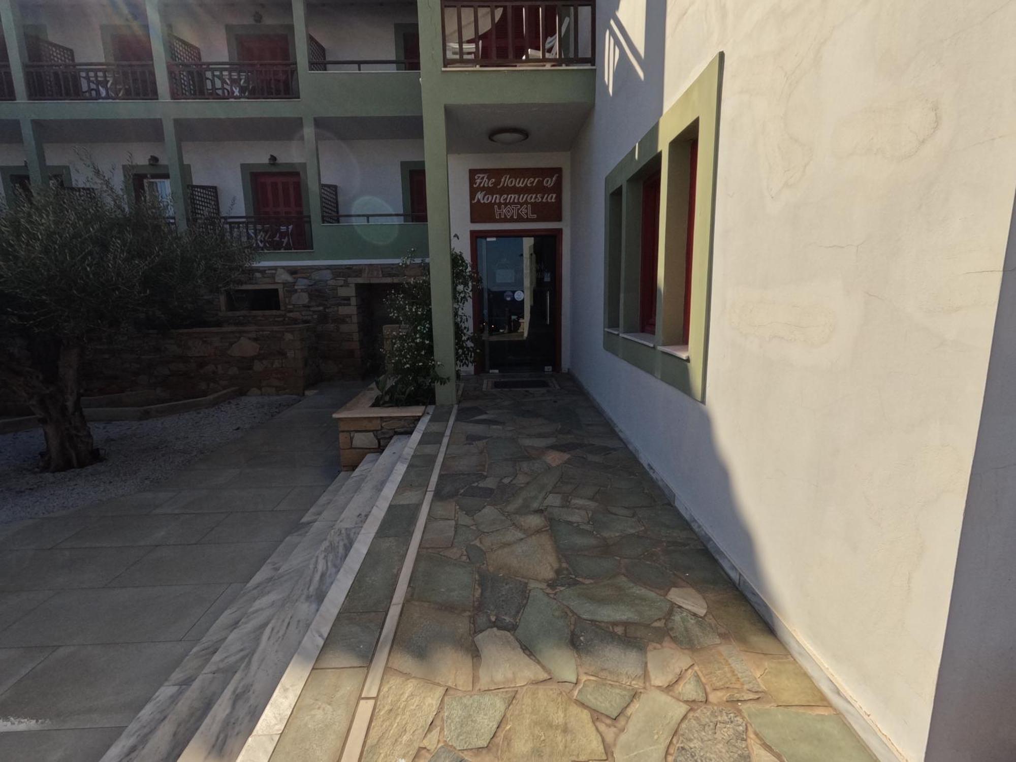 The Flower Of Monemvasia Hotel Exteriör bild